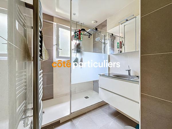 Vente Appartement84 m² - 4 Pièces - SAINT MAUR DES FOSSES (94100)