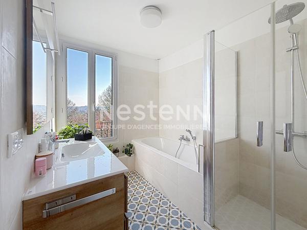 Maison Epinay sur Orge, jardin, gare Epinay sur orge, charme, combles , sous sol.