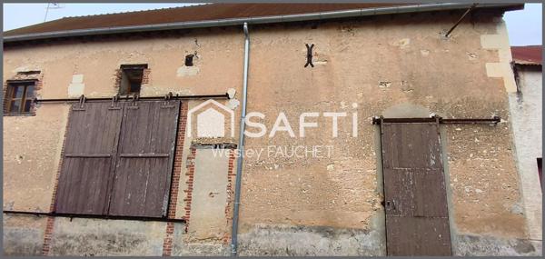 Grange à fort potentiel en plein cœur de Buzançais