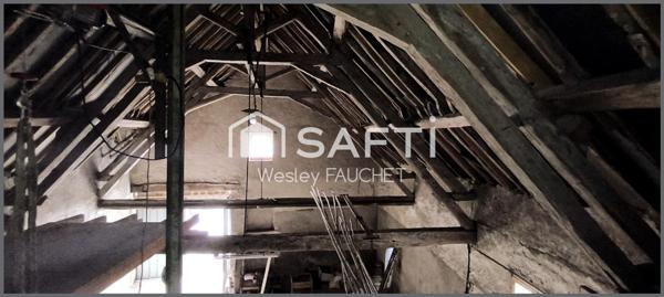 Grange à fort potentiel en plein cœur de Buzançais