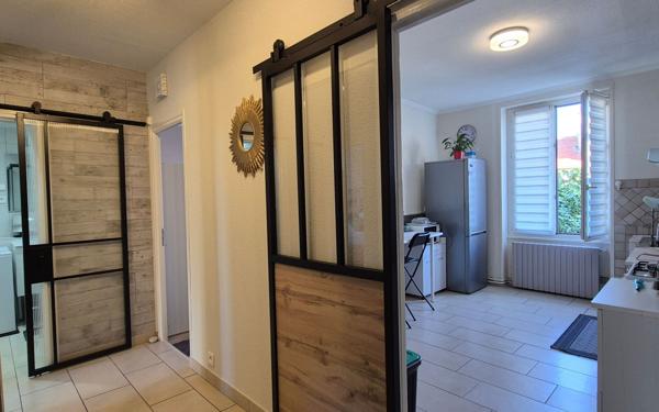 Appartement à vendre    3 pièces • 72,47 m2 Saint-Étienne