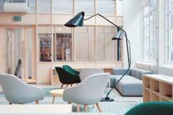CHALLANS(85) Bureaux professionnels à vendre de 145m2, emplacement stratégique