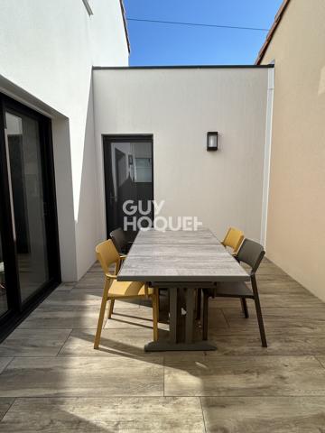 MAISON À VENDRE DE 6 PIÈCES DE 145,15 M²