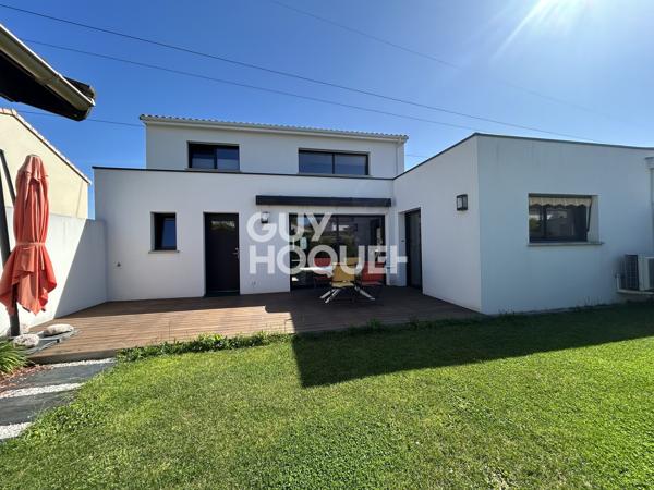 MAISON À VENDRE DE 6 PIÈCES DE 145,15 M²