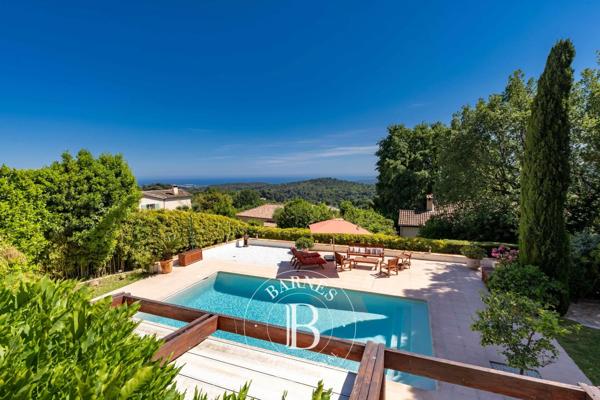 Vence, Villa 8 Chambres -  366 m² à vendre