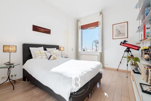 Vence, Villa 8 Chambres -  366 m² à vendre