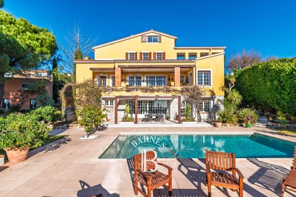 Vence, Villa 8 Chambres -  366 m² à vendre