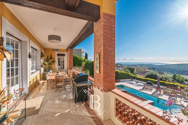 Vence, Villa 8 Chambres -  366 m² à vendre