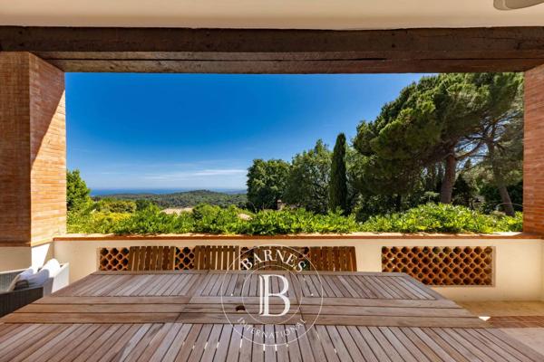 Vence, Villa 8 Chambres -  366 m² à vendre