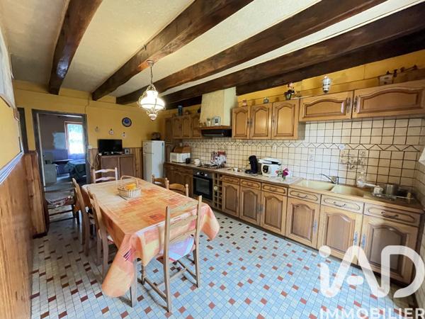 Maison à vendre 6 pièces 104 m² Lathus-Saint-Rémy