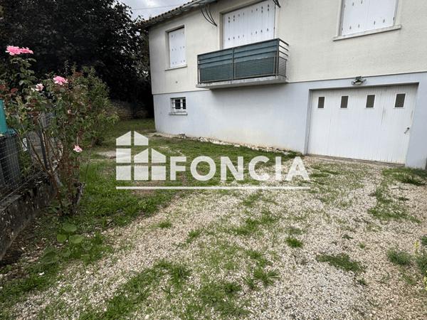 Location Maison 3 pièces 75 m² - Niort 79000
