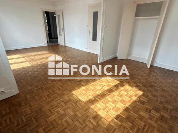Location Maison 3 pièces 75 m² - Niort 79000