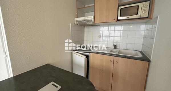 Location Studio meublé 21.92 m² - La Rochelle 17000