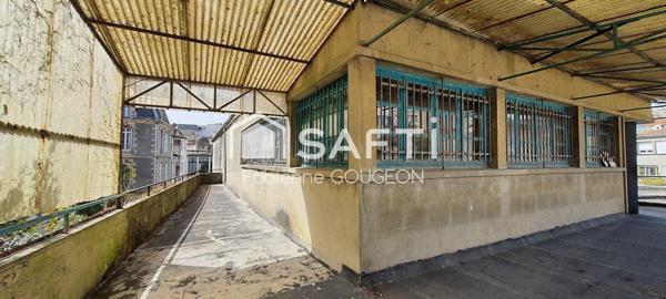 Ensemble d'immeuble de 980 m² env sur 1 151 m à restaurer