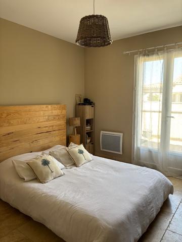 L'Isle-sur-la-Sorgue (84800) À vendre – Appartement T2 avec terrasse