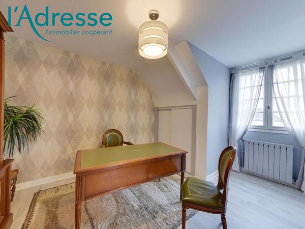 MAGNIFIQUE MAISON CHAMPS SUR MARNE