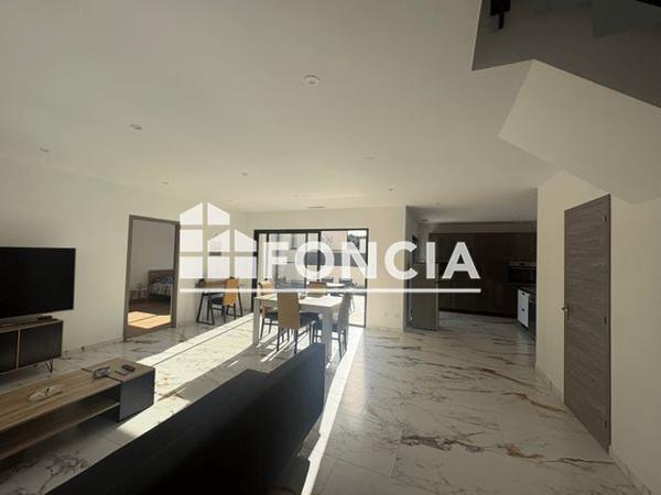 Location Maison 4 pièces 120 m² - 7 RUE AMALRIC 1ER Narbonne 11100