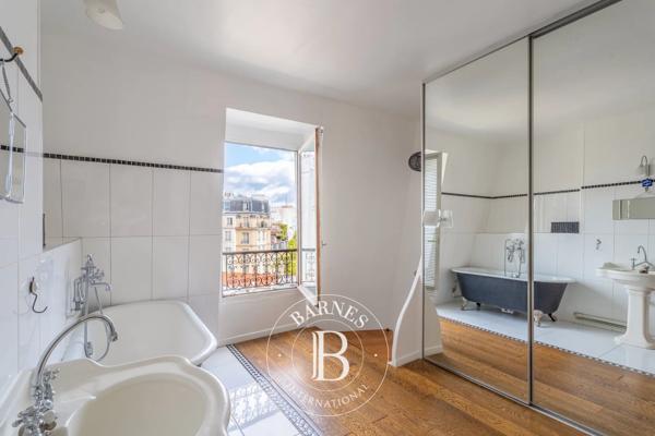 Paris 2ème, Appartement 1 Chambre -  59 m² à vendre