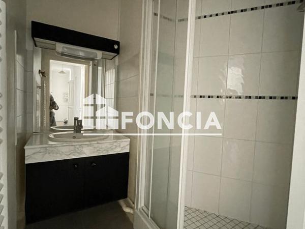 Location Appartement 3 pièces 49.2 m² - 2 RUE JEAN HUPEAU Orleans 45000