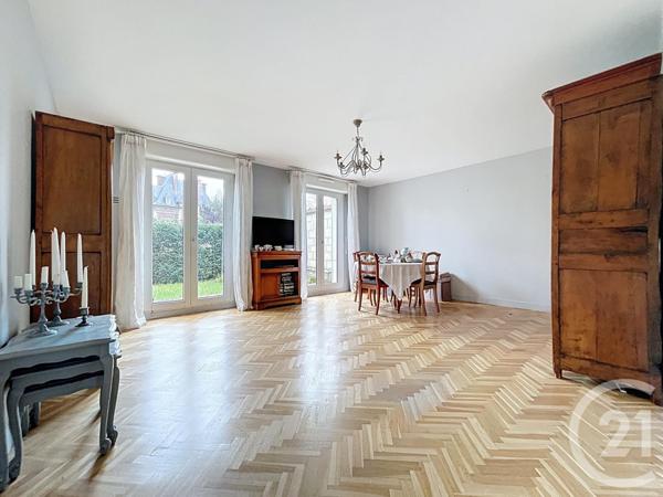 Appartement F2 à vendre  2 pièces - 68,69 m2 COMPIEGNE - 60