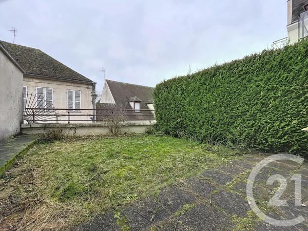 Appartement F2 à vendre  2 pièces - 68,69 m2 COMPIEGNE - 60