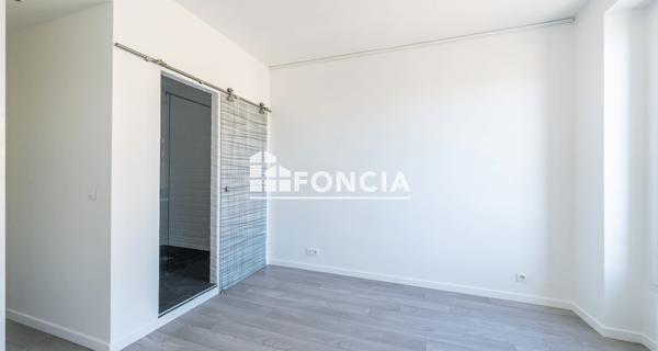 À vendre Appartement 4 pièces 74.1 m² - Montrouge 92120