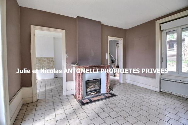 La FOUILLOUSE 42480  Maison des années 30, 4 chambres, garage, sur 900m² de terrain