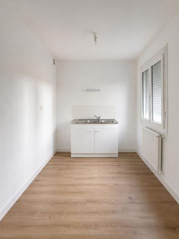 "APPARTEMENT LE MANS 2 PIECES 67M2"