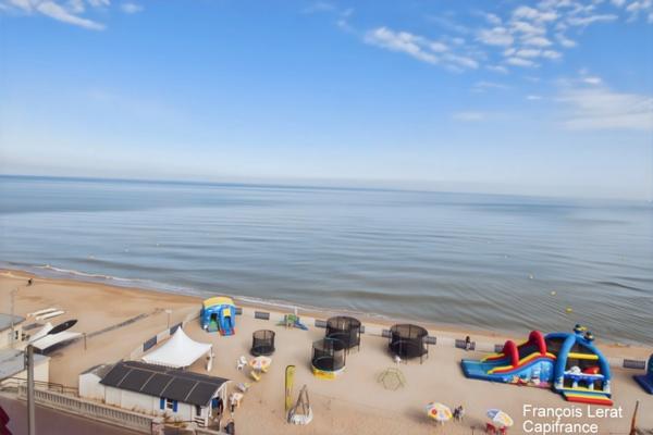 Grand appartement à vendre 2/3 pièces CABOURG (14)- 54,21 m2 - Dernier étage - 1 grand box - vue mer - 422 000 € honoraires d'agence inclus