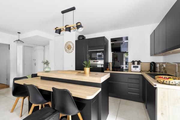 Appartement
         3 pièces
        - 61 m² Exclusivité 515 000 € *