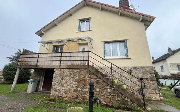 Maison à vendre    5 pièces • 120 m2 Rochechouart