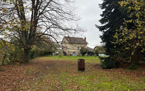 Maison à vendre    5 pièces • 120 m2 Rochechouart