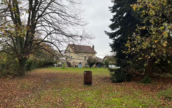 Maison à vendre    5 pièces • 120 m2 Rochechouart