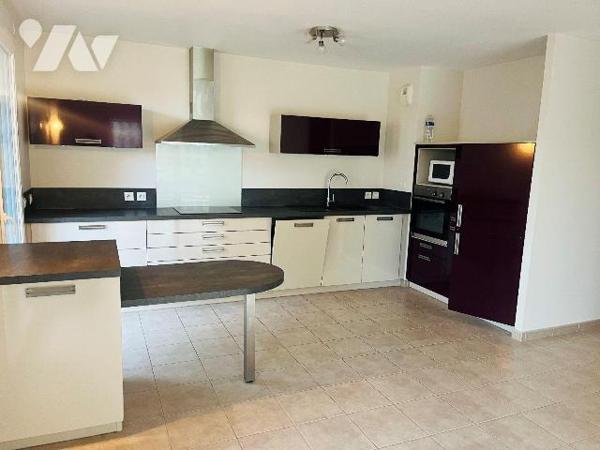 CAEN - RIVES DE L'ORNE - Dans résidence de standing, un appartement de 5PP situé au 2ème étage ...