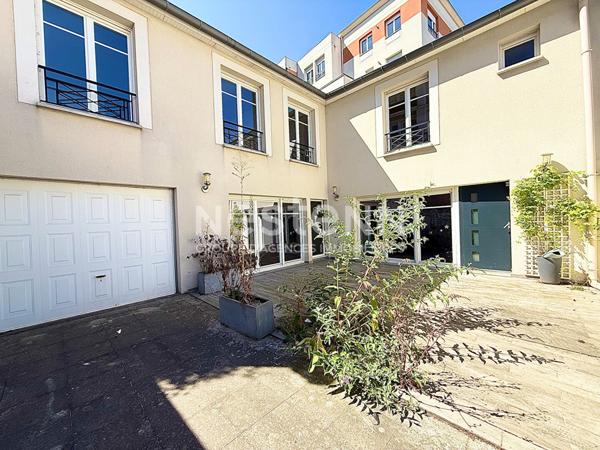 Maison de 138 m2 quartier Alfort avec garage