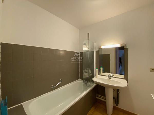 Appartement Cergy 3 pièce(s) 66.93 m2 Loyer 1 290 €/mois charges comprises **  - Référence  MG11287
