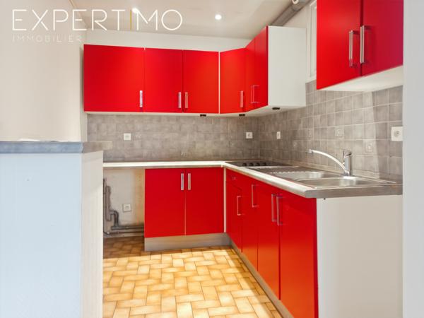 Rue (80120) Immeuble actuellement SOUS COMPROMIS : Immeuble en centre-ville de Rue – Baie de Somme