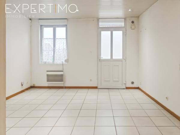 Rue (80120) Immeuble actuellement SOUS COMPROMIS : Immeuble en centre-ville de Rue – Baie de Somme