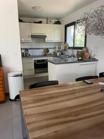 Maison 4 pièce(s) 3 chambre(s) 98 m²