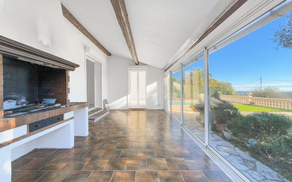 Maison à vendre    4 pièces • 113 m2 Tourrettes-sur-Loup