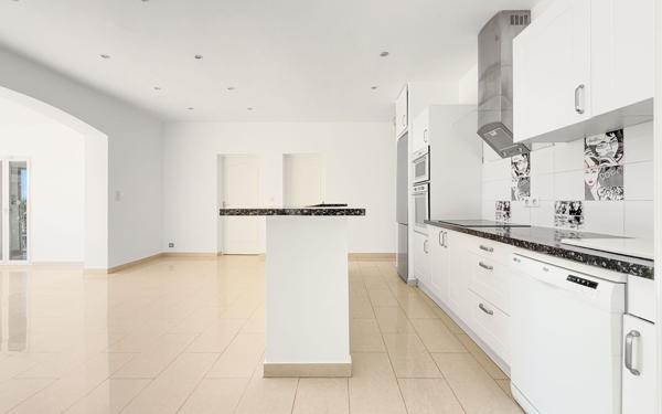 Maison à vendre    4 pièces • 113 m2 Tourrettes-sur-Loup