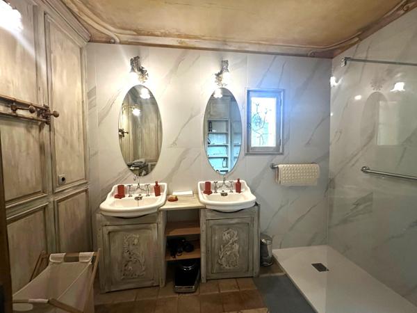 Vente / Ensemble de 2 maisons