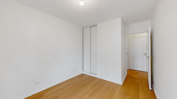 A VENDRE - COEUR DE VILLE - 3 pièces 59 m² Le Plessis Robinson
