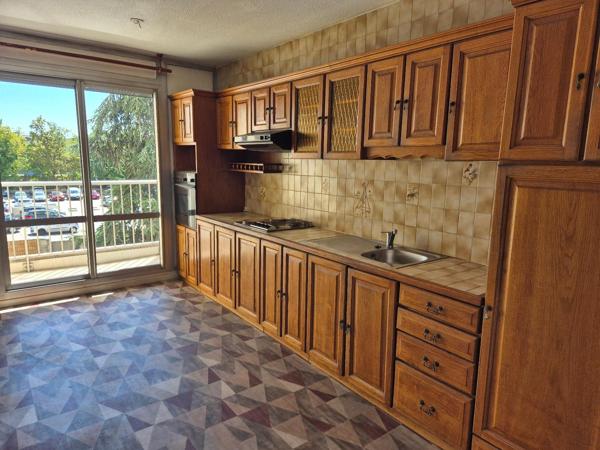 Appartement 4 pièces de 91 m² à Saint etienne