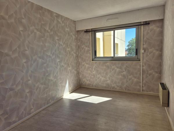 Appartement 4 pièces de 91 m² à Saint etienne