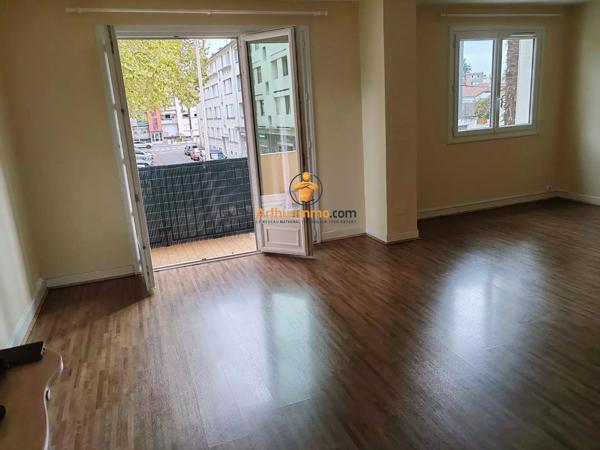Location                                                      Appartement
                        
                     4 pièces                      82 m2                     à Billère