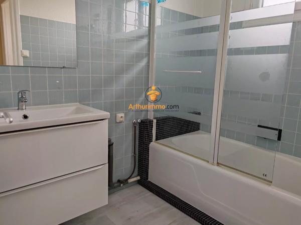Location                                                      Appartement
                        
                     4 pièces                      82 m2                     à Billère