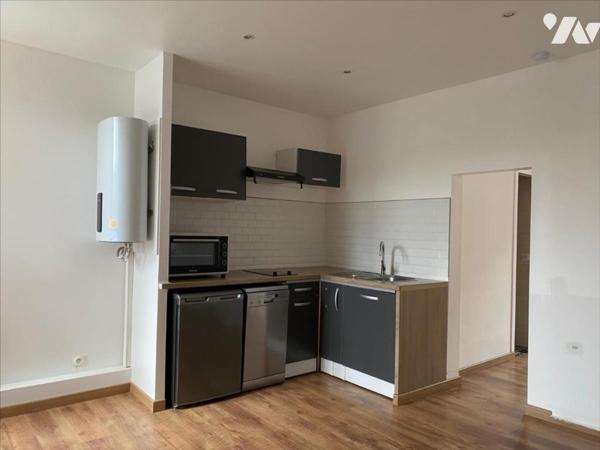 Centre Ville Appartement de Type 3 au 1er étage en duplex