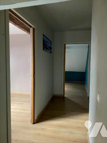 Centre Ville Appartement de Type 3 au 1er étage en duplex