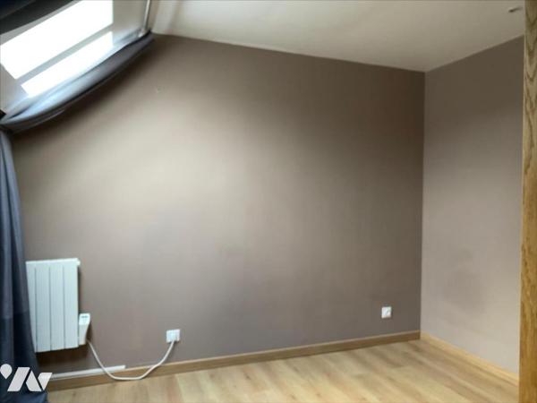 Centre Ville Appartement de Type 3 au 1er étage en duplex